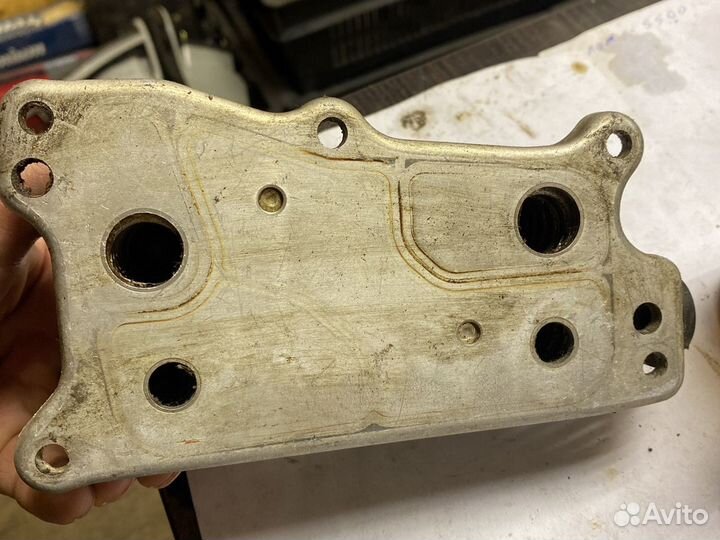 Радиатор (маслоохладитель) Mercedes 212