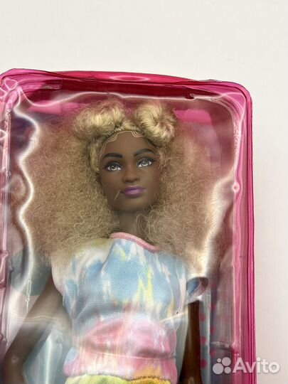 Кукла Barbie Fashionistas # 180