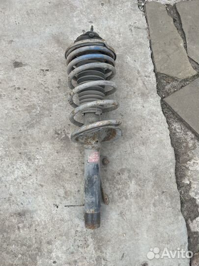 Стойка передняя ford focus 1