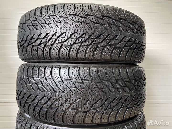 Nokian Tyres Hakkapeliitta R3 SUV 235/60 R18 107R