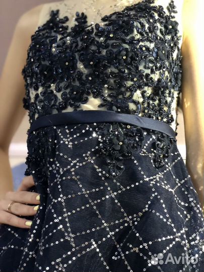 Вечернее платье