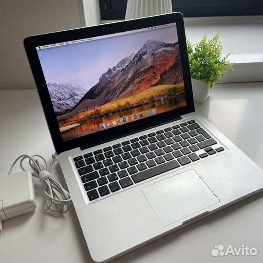 Macbook pro 2011 i5/ 8gb/ ssd 256gb