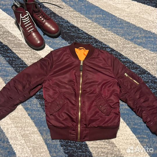 Бомбер alpha industries