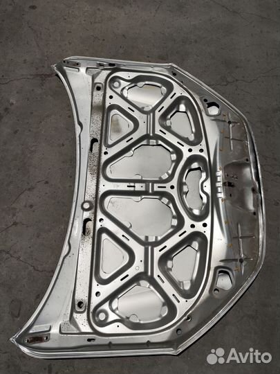 Капот LADA granta fl