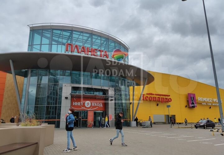 Сдам 75 кв.м в трц Планета