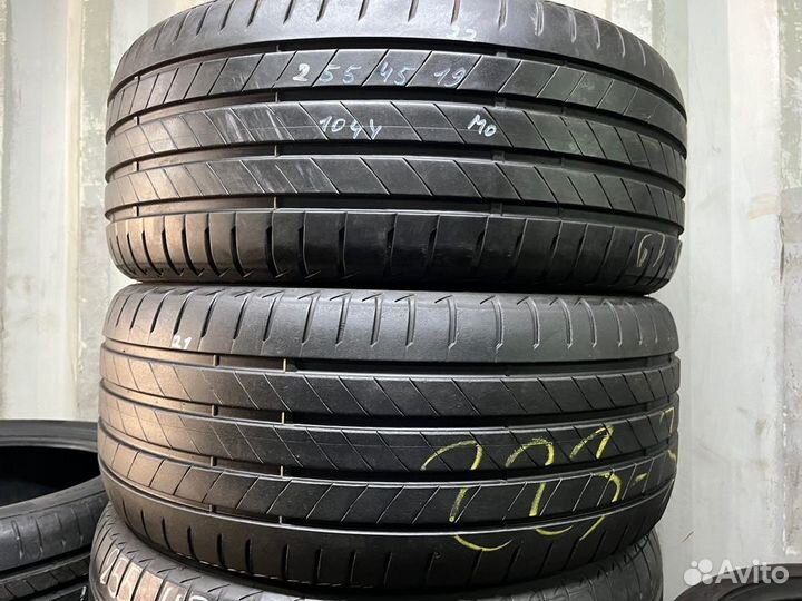 Bridgestone Turanza T005 255/45 R19 Y