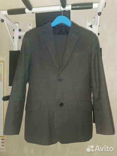 Школьный костюм