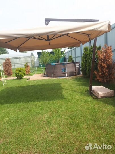 Зонт на боковой опоре 4х63