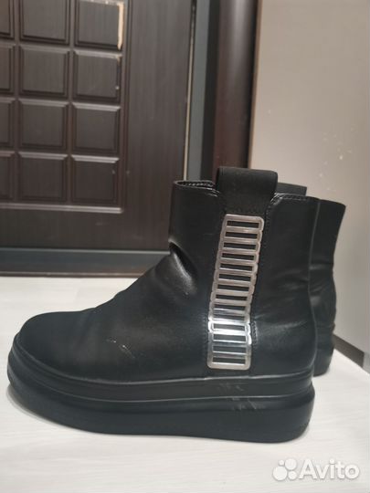 Ботинки женские