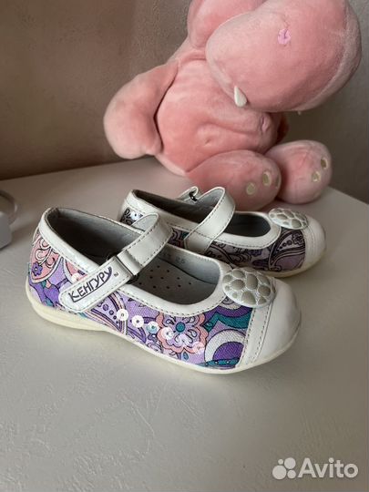 Туфли для девочки 24 размер