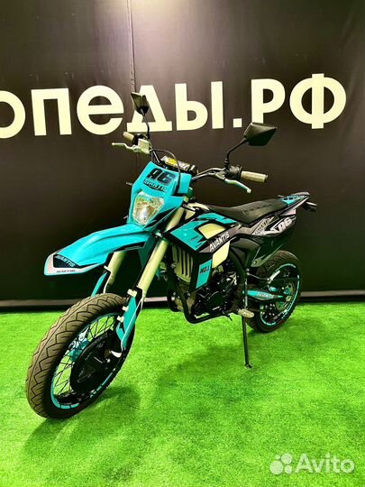 Мотоцикл Avantis A6 Motard 174fmm