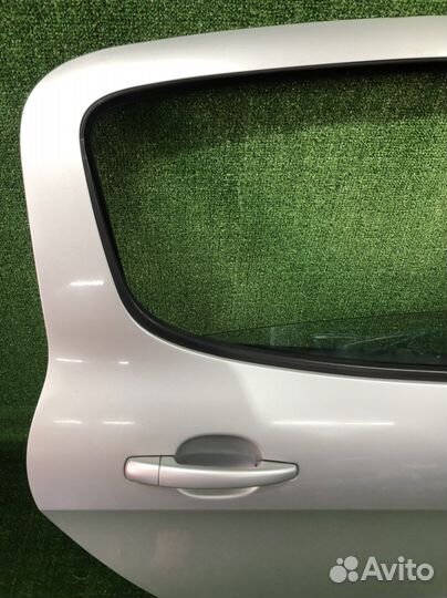Дверь задняя правая Peugeot 308