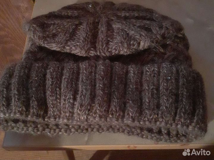 Шапка женская вязаная