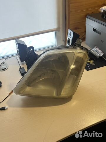 Фара Opel Meriva a