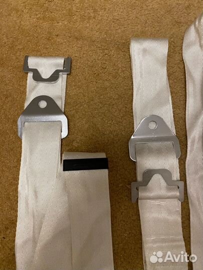 Ваз 2101,2103,2106 белые ремни безопасности