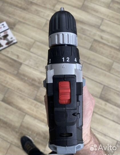 Шуруповерт P.I.T. 20V