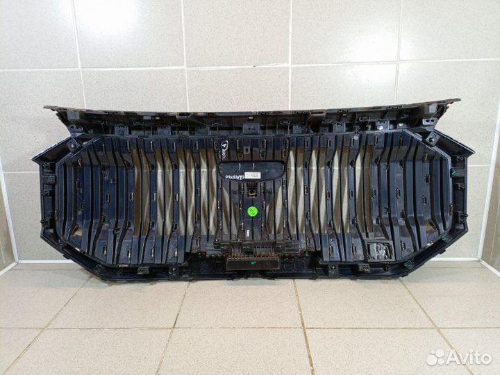 Решетка радиатора Geely Okavango