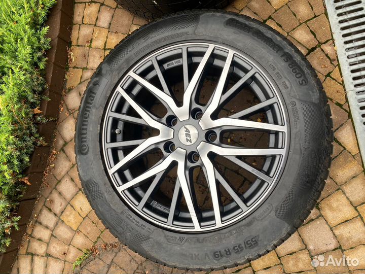 Продаю диски AEZ с шинами на Porsche Cayenne