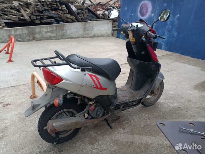 Продам китайский скутер