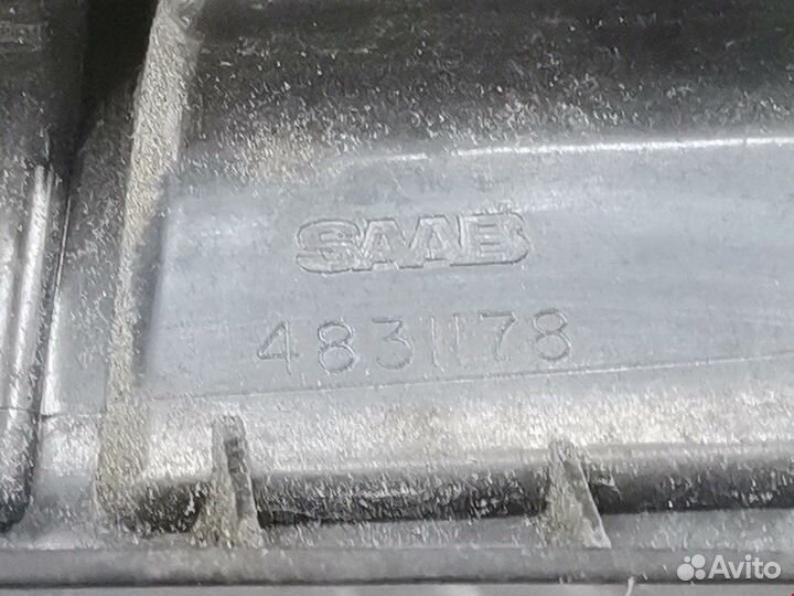 Фонарь крышки багажника правый Saab 9-3 (1)