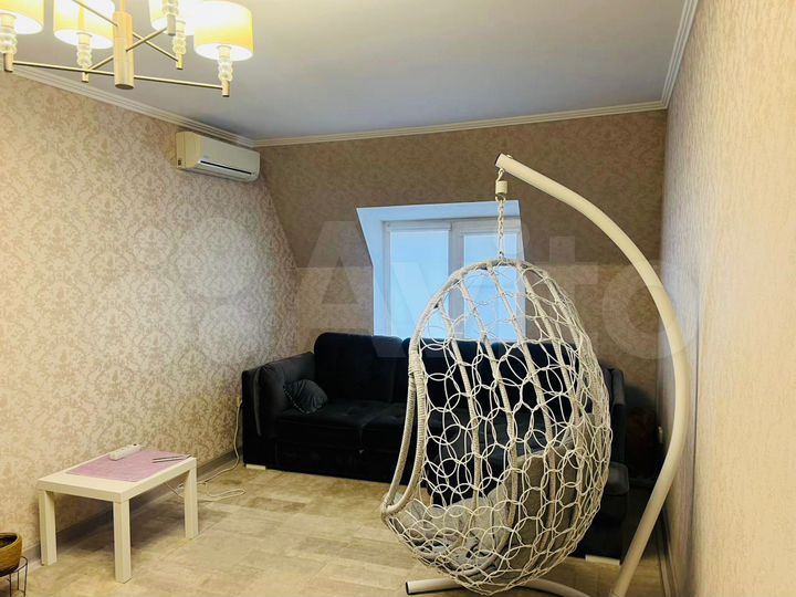 2-к. квартира, 58 м², 4/4 эт.