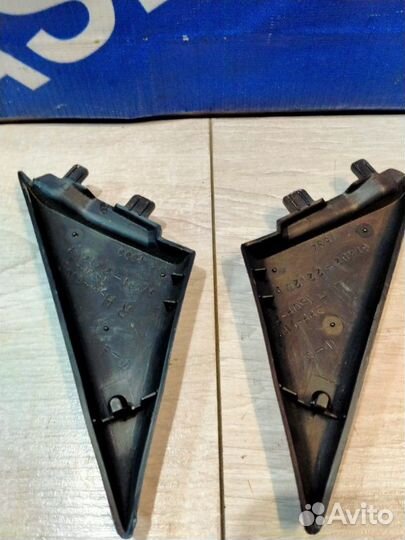 Накладка на дверь передняя Toyota Mark Ii GX100