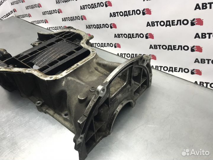 Картер Toyota Gaia 2001 г.в