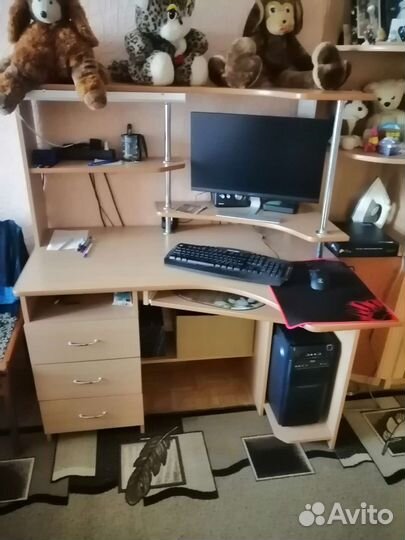 Компьютерный стол бу
