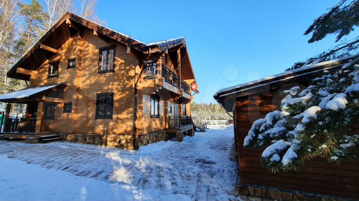 Коттедж 239 м² на участке 28 сот.