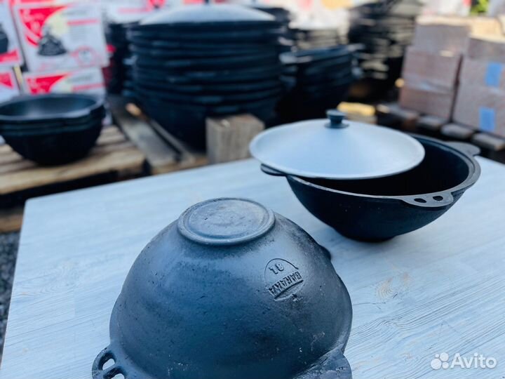 Казан чугунный 8 литров плоское дно обожжённый Vip