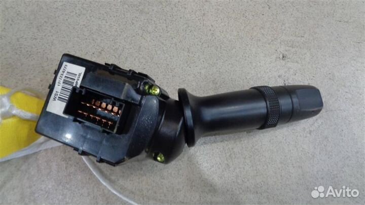 Переключатель стеклоочистителей Hyundai ix35 2010