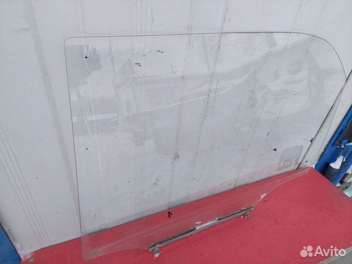 Стекло заднее левое Daewoo Matiz
