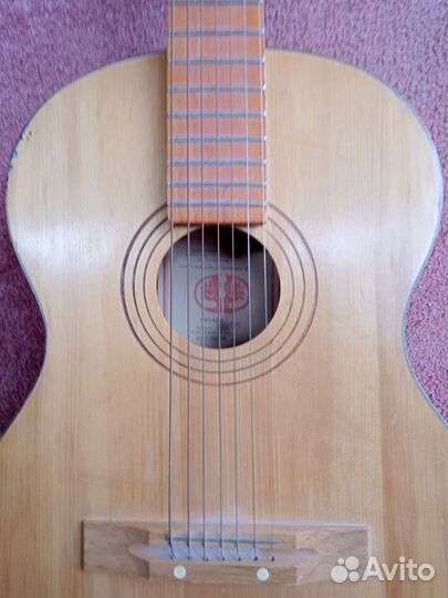 Гитара семиструнная