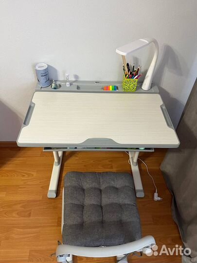 Комплект парта cubby стул, лампа, подушка