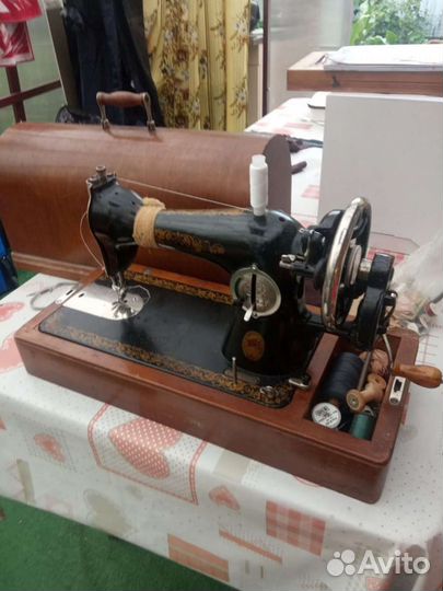 Швейная машина бу