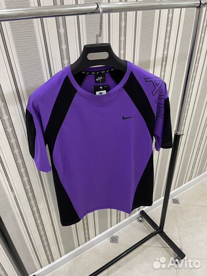 Футболка Nike