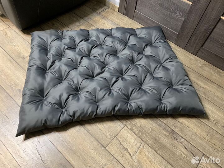 Лежанка для собак