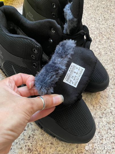 Мужские кроссовки зима 43 размер