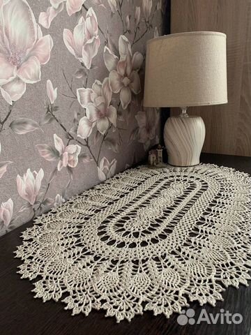 Салфетка вязаная ажурная