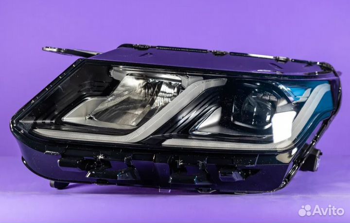 Фара LH (дхо галоген) Geely Coolray 2019- 70510229