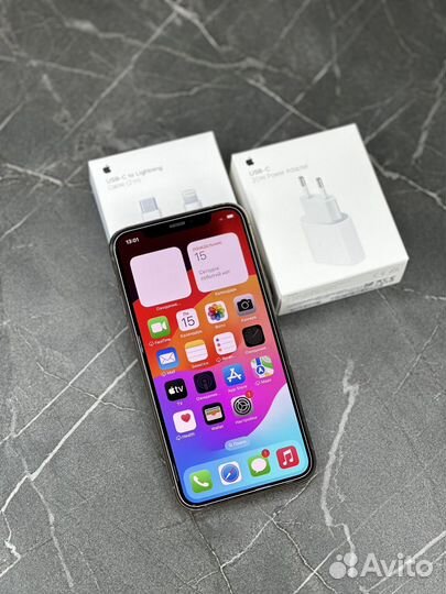 iPhone 11 Pro, 64 ГБ