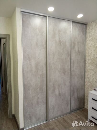 Двери купе на заказ в шкаф