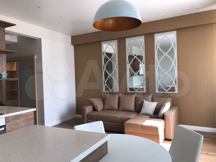 Квартира-студия, 38 м², 1/3 эт.