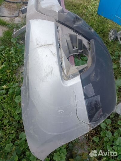 Бампер Renault duster