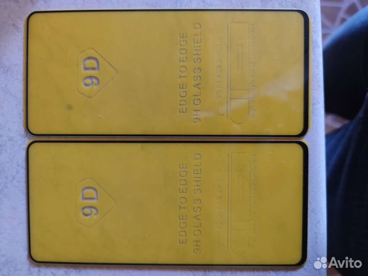 Защитное стекло на Xiaomi