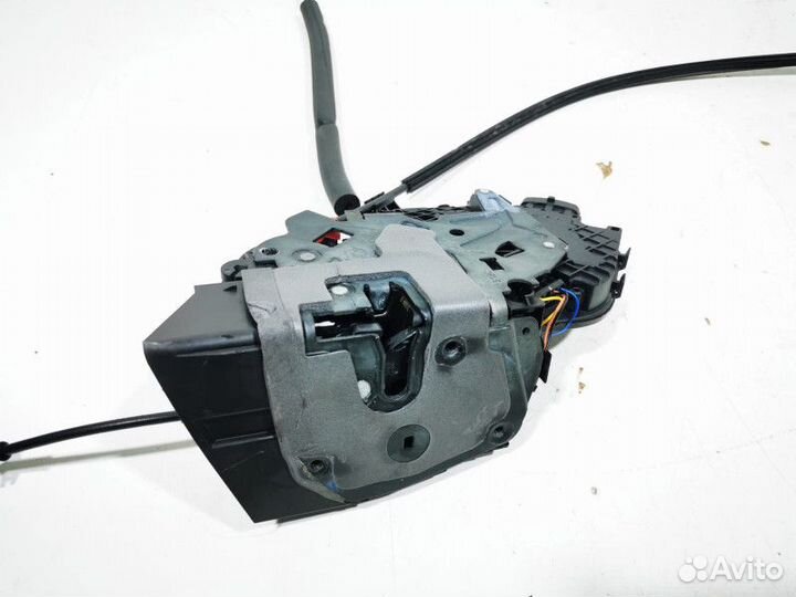 Замок двери передней левой Land Rover Range Rover