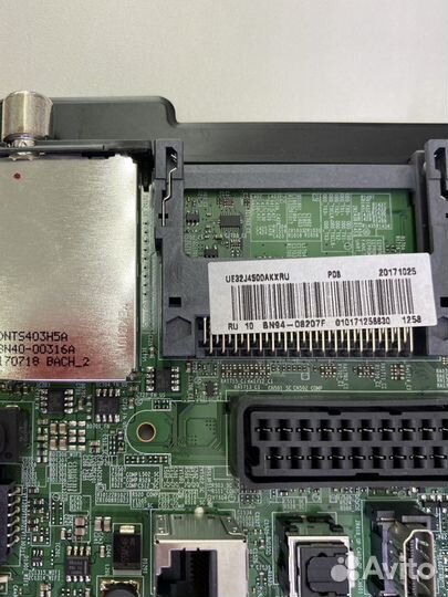 Main Samsung ue32j4500ak