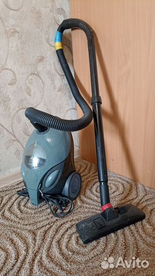 Пылесос Vitek