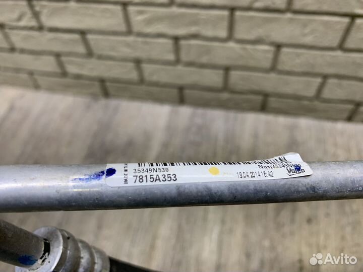 Mitsubishi Pajero рубка кондиционера 7815A353