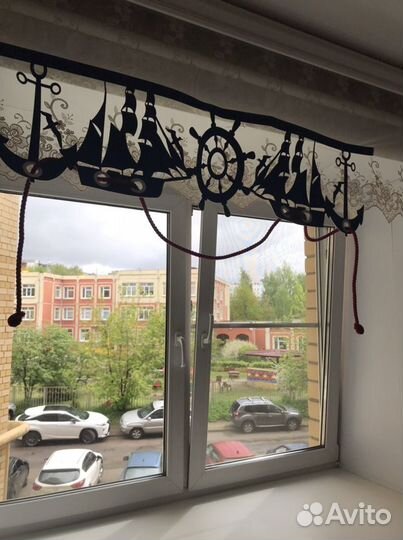 Украшение- ламбрекен